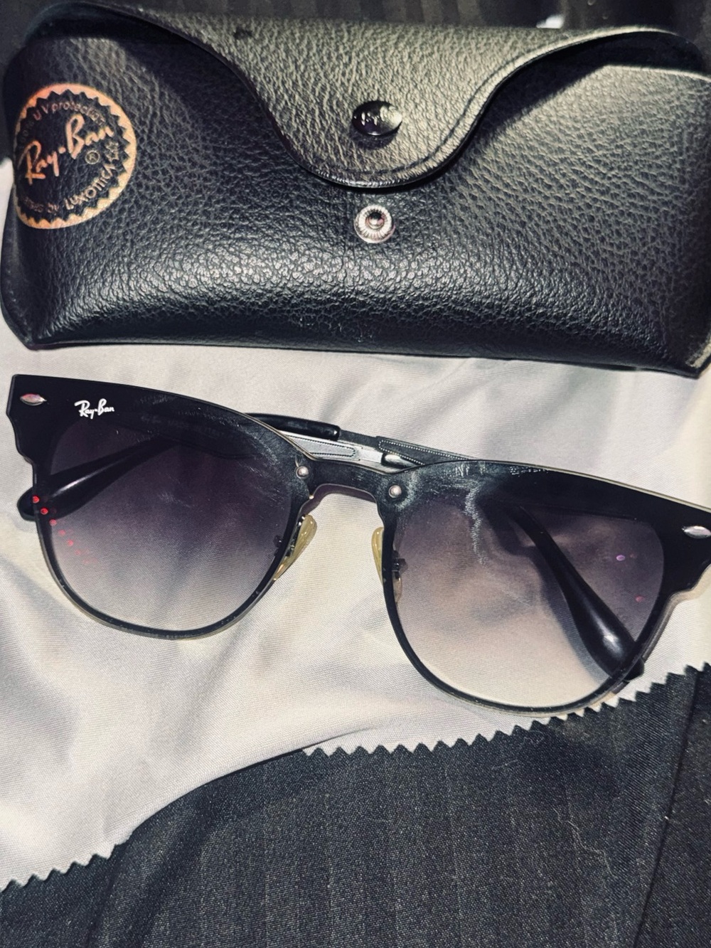 Ray-Ban Clubmaster Classic Sunglasses
